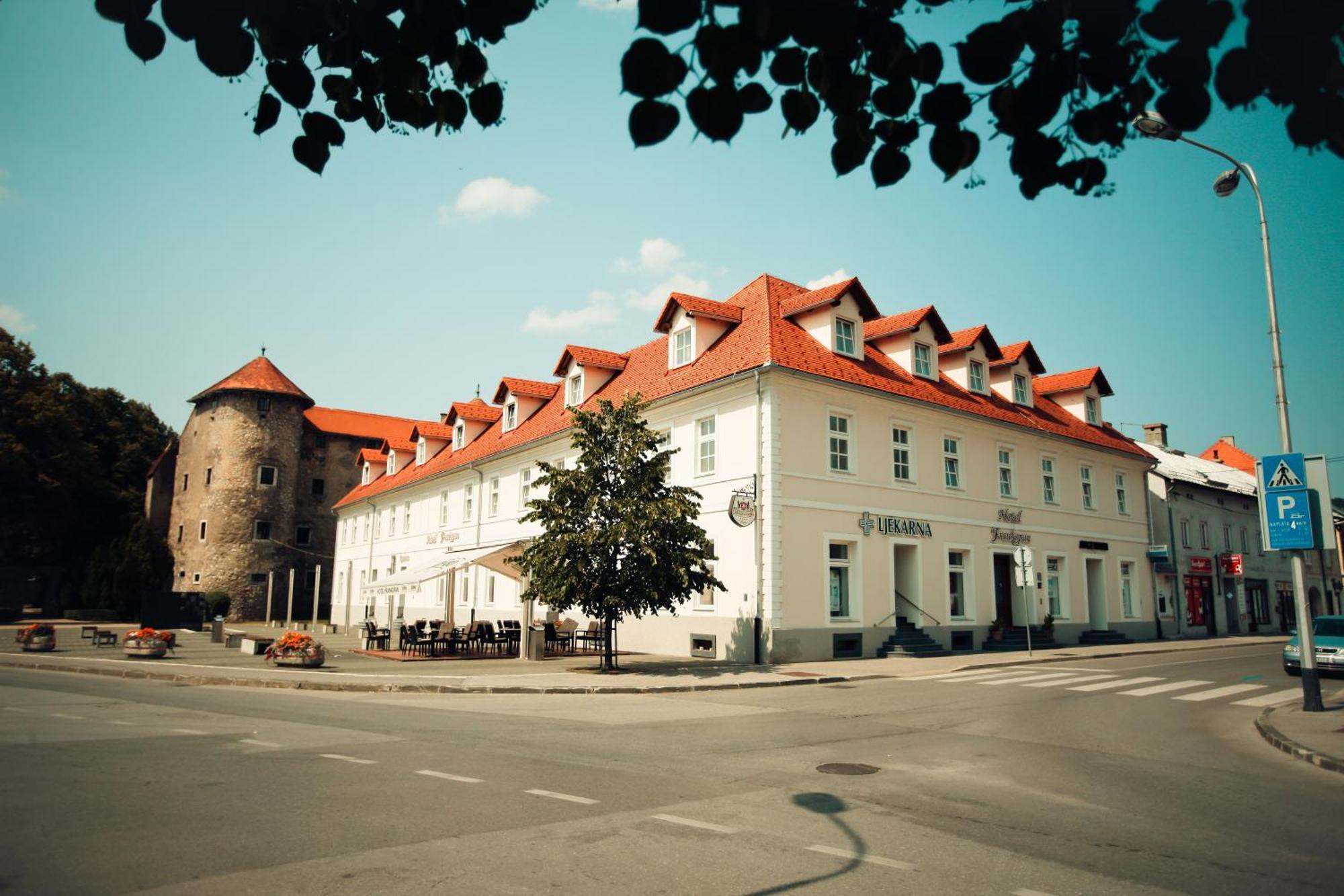 Heritage Hotel Frankopan Ogulin Exterior photo